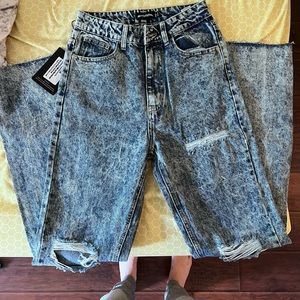 Womens Straight Leg Jeans